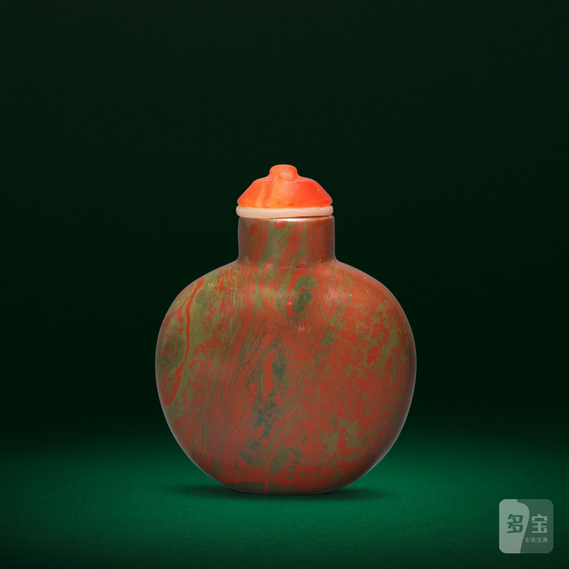 十八/十九世紀 素面碧石鼻煙壺 | A SMALL JASPER SNUFF BOTTLE